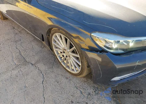 2016 BMW 740I z USA, uszkodzony, nr VIN WBA7E2C52GG547918